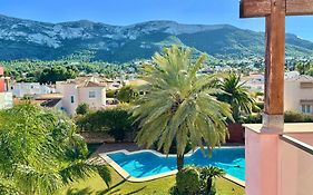 Hoteltype Penthouse 2 Beds, Parking, Wifi & Pool Stunning Views