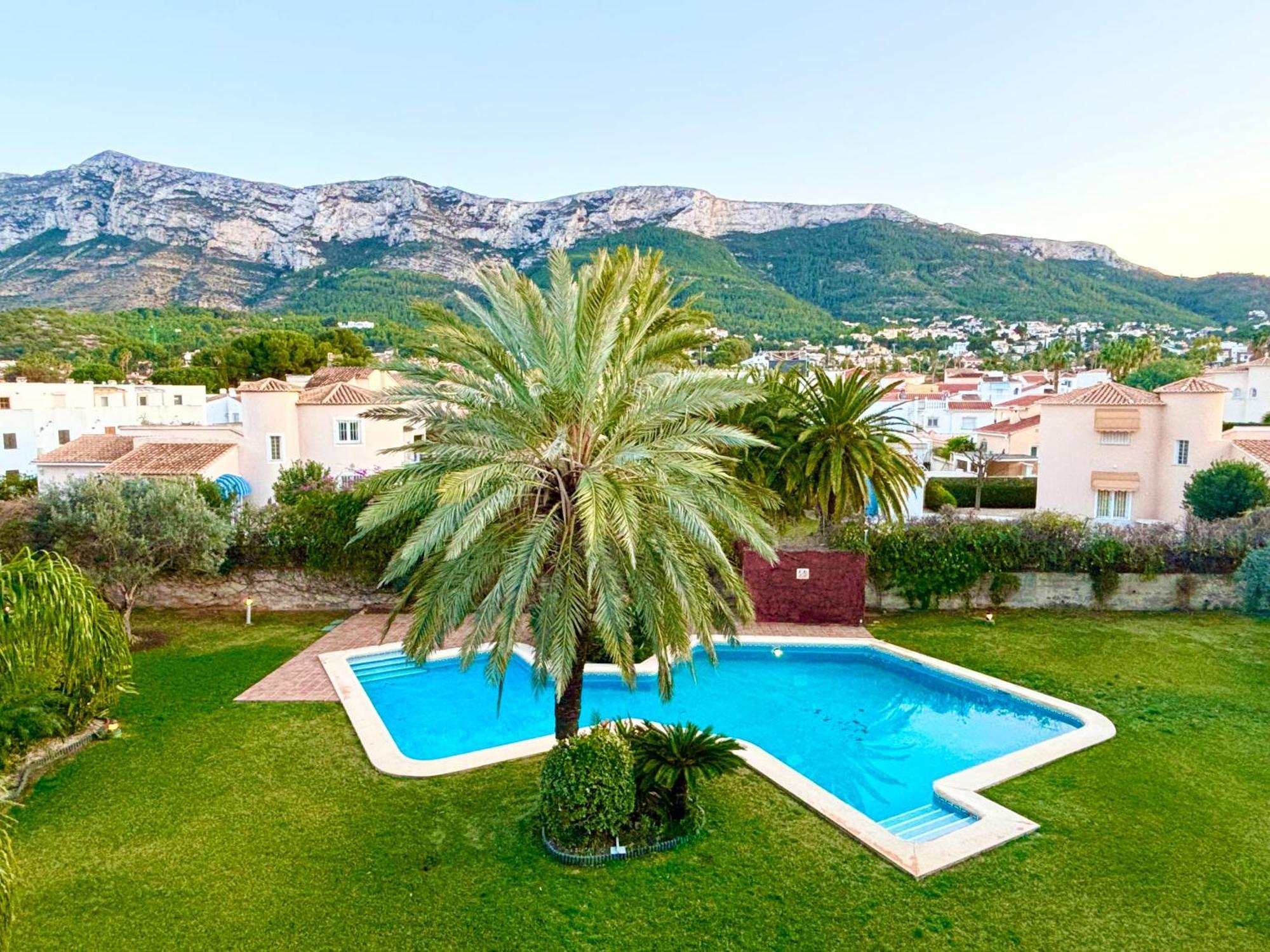 Hoteltype Penthouse 2 Beds, Parking, Wifi & Pool Stunning Views Denia Zewnętrze zdjęcie