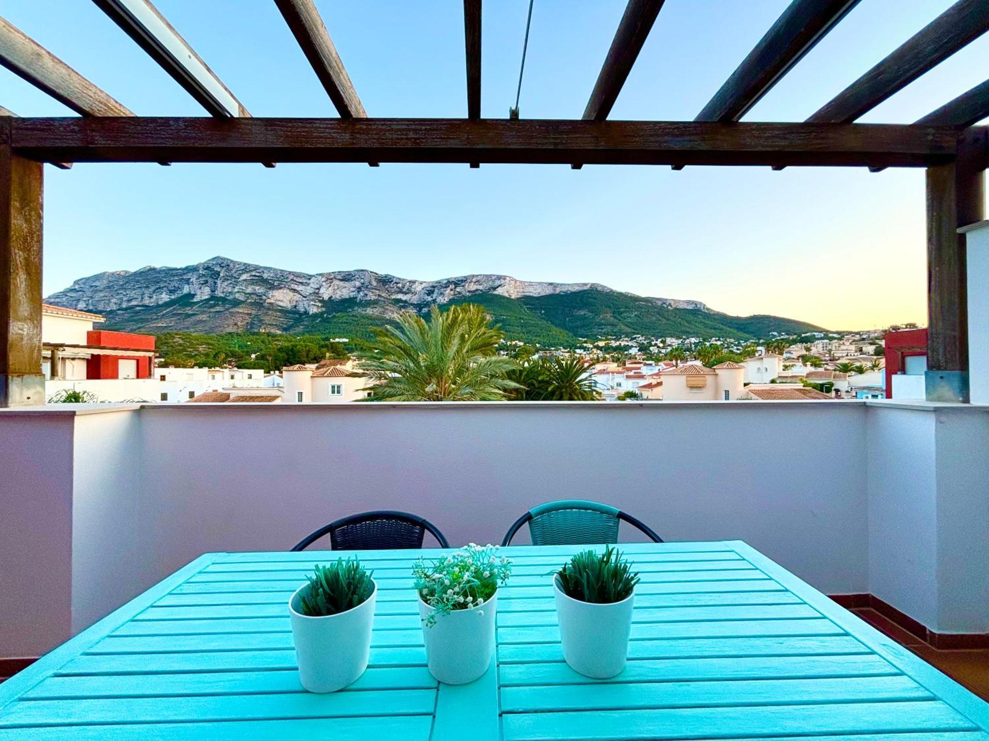 Hoteltype Penthouse 2 Beds, Parking, Wifi & Pool Stunning Views Denia Zewnętrze zdjęcie